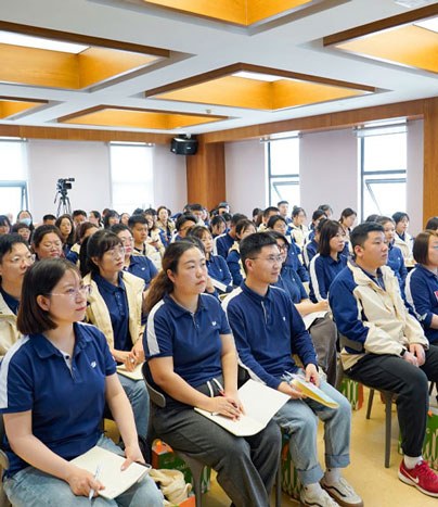 花开远方教师教学活动现场